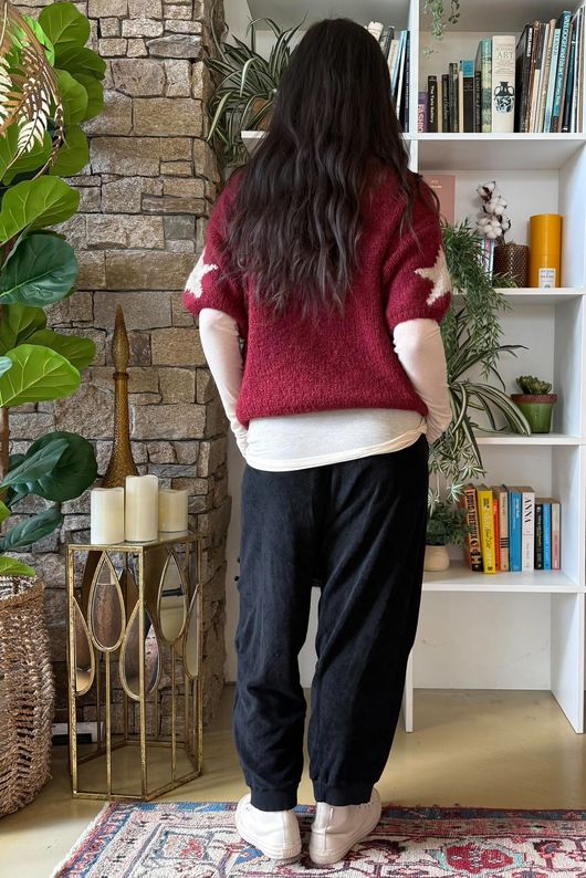 Big Softie Star Short Sleeve Knit Burgundy